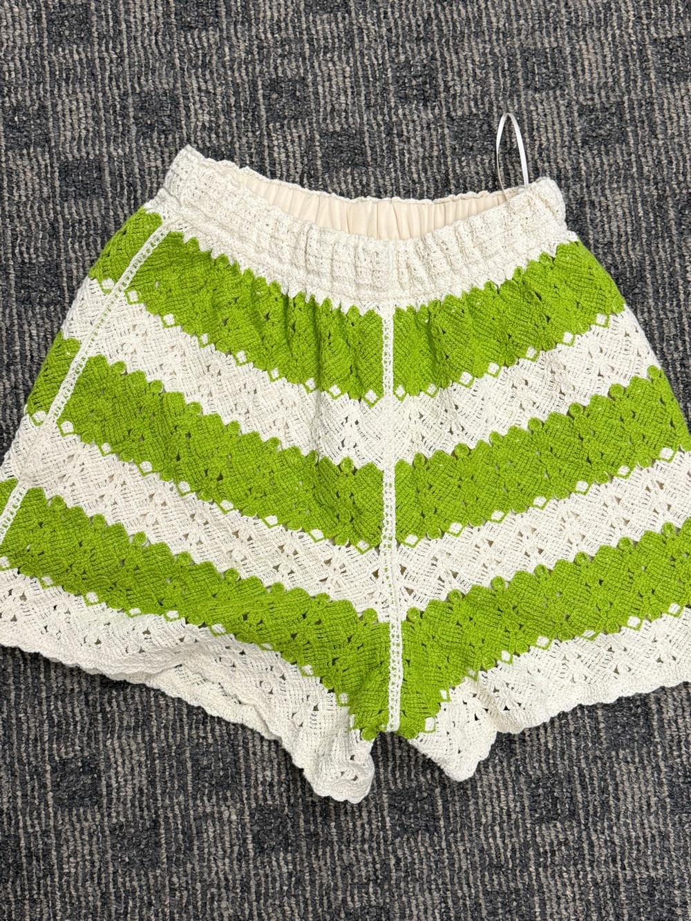 Rebellion Again XS Green Ivory Crochet Shorts Boho 70s Resort